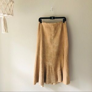 ✨SALE Chico’s Nude Skirt Size 1